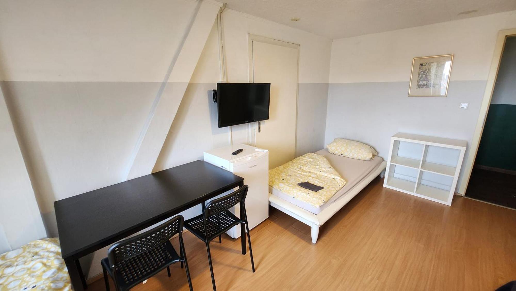 Moderne Studio Apartments Und 120Qm Wohnungen In Oberhausen, Ideal Fuer Geschaeftsreisende Und Monteure Oberhausen  Zewnętrze zdjęcie