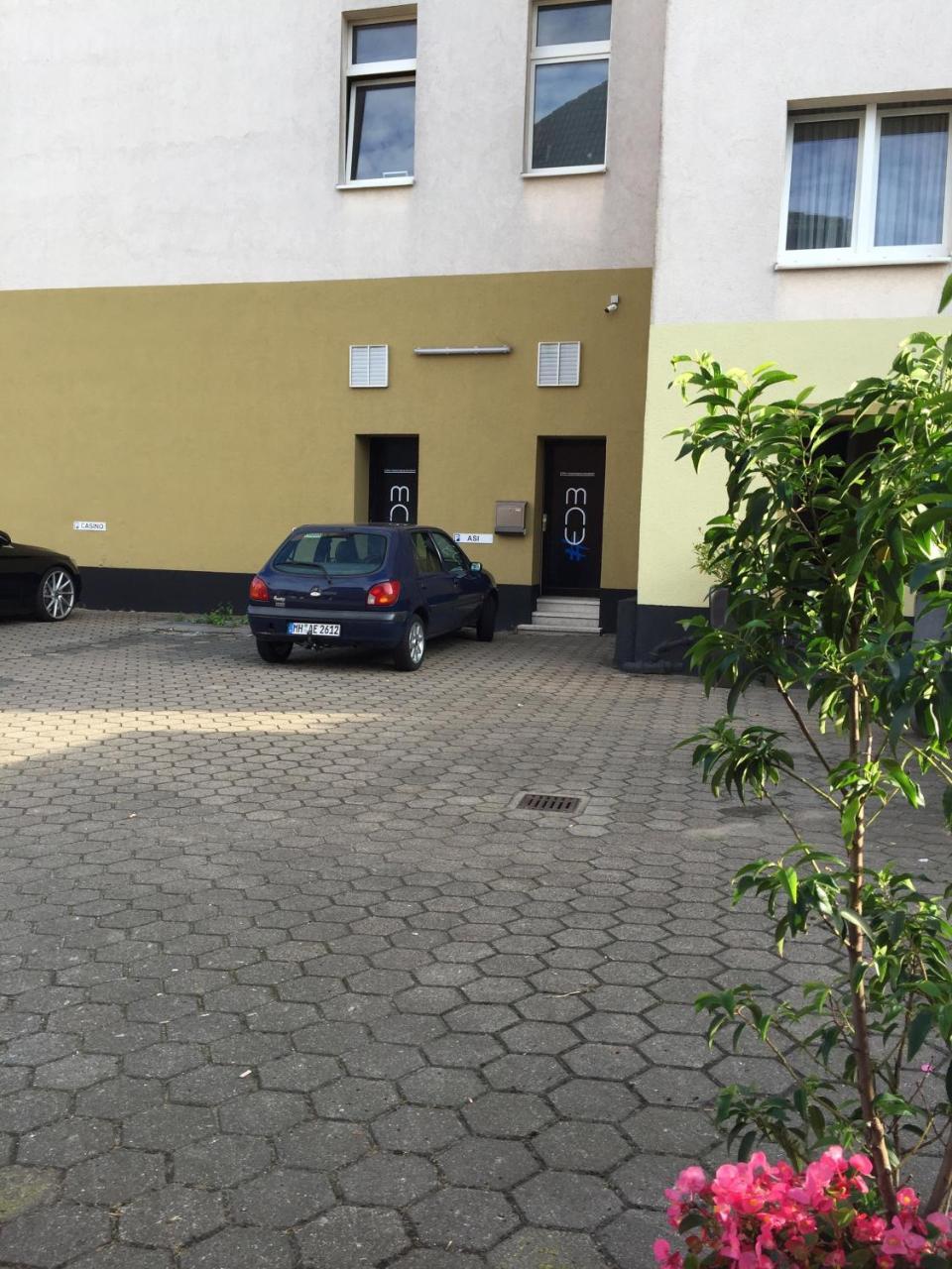 Moderne Studio Apartments Und 120Qm Wohnungen In Oberhausen, Ideal Fuer Geschaeftsreisende Und Monteure Oberhausen  Zewnętrze zdjęcie