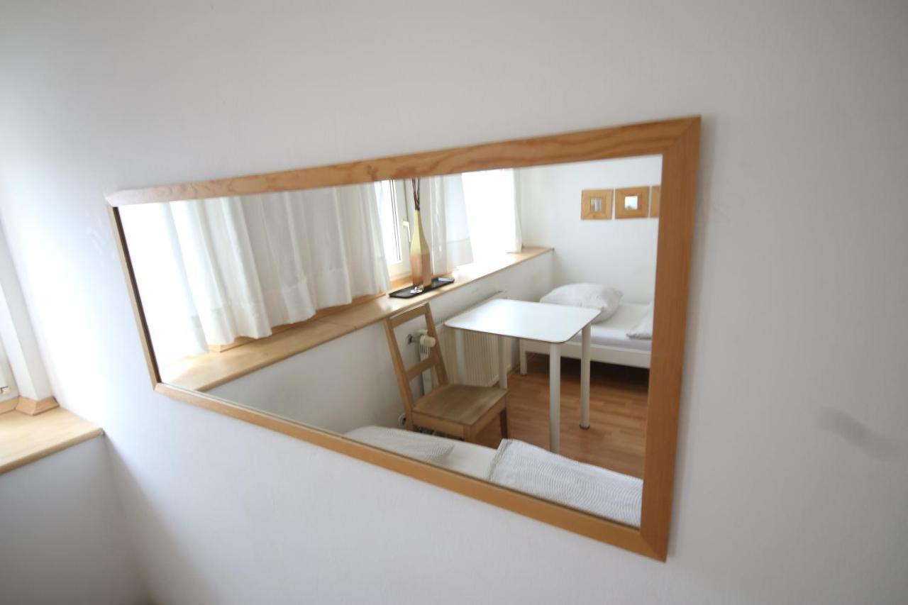 Moderne Studio Apartments Und 120Qm Wohnungen In Oberhausen, Ideal Fuer Geschaeftsreisende Und Monteure Oberhausen  Zewnętrze zdjęcie