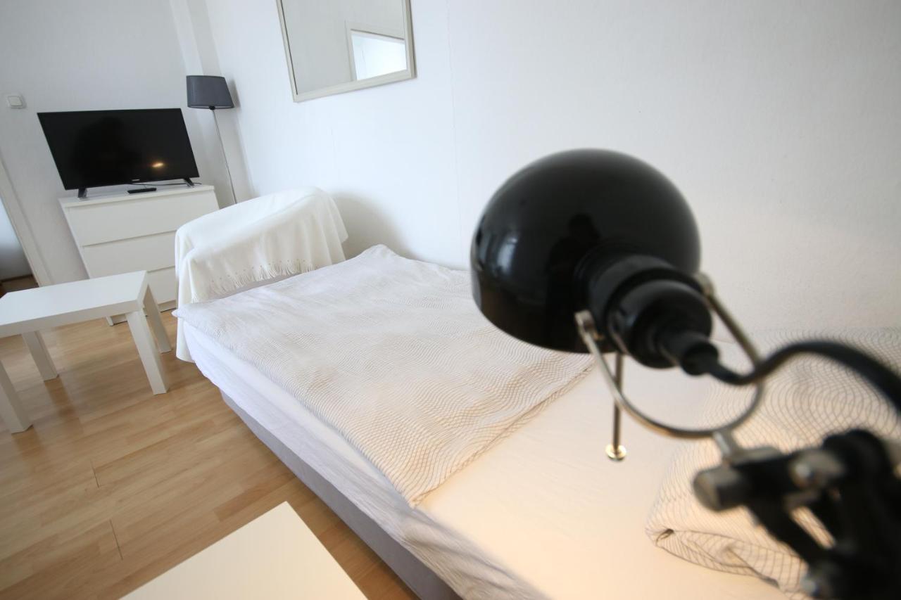 Moderne Studio Apartments Und 120Qm Wohnungen In Oberhausen, Ideal Fuer Geschaeftsreisende Und Monteure Oberhausen  Zewnętrze zdjęcie